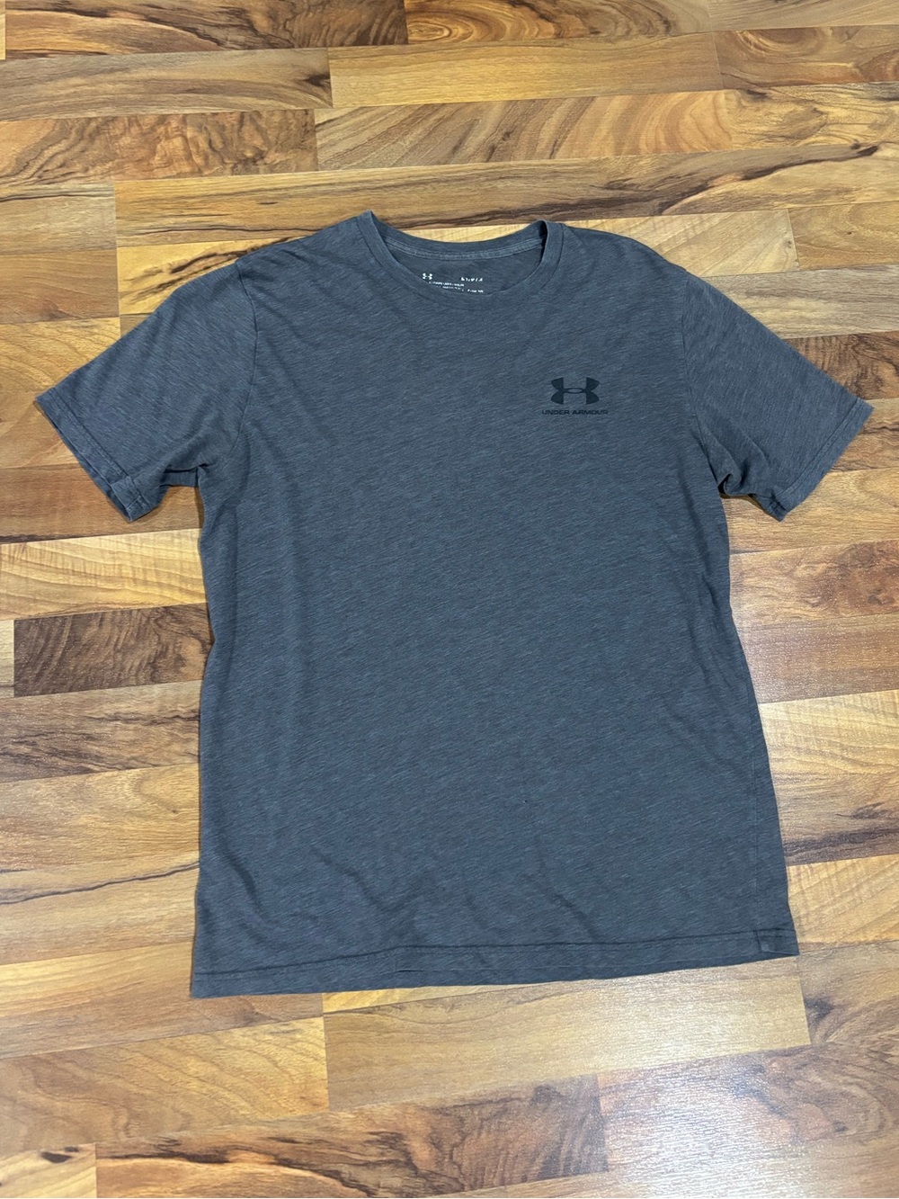 Men’s Addidas athletic grey tshirt